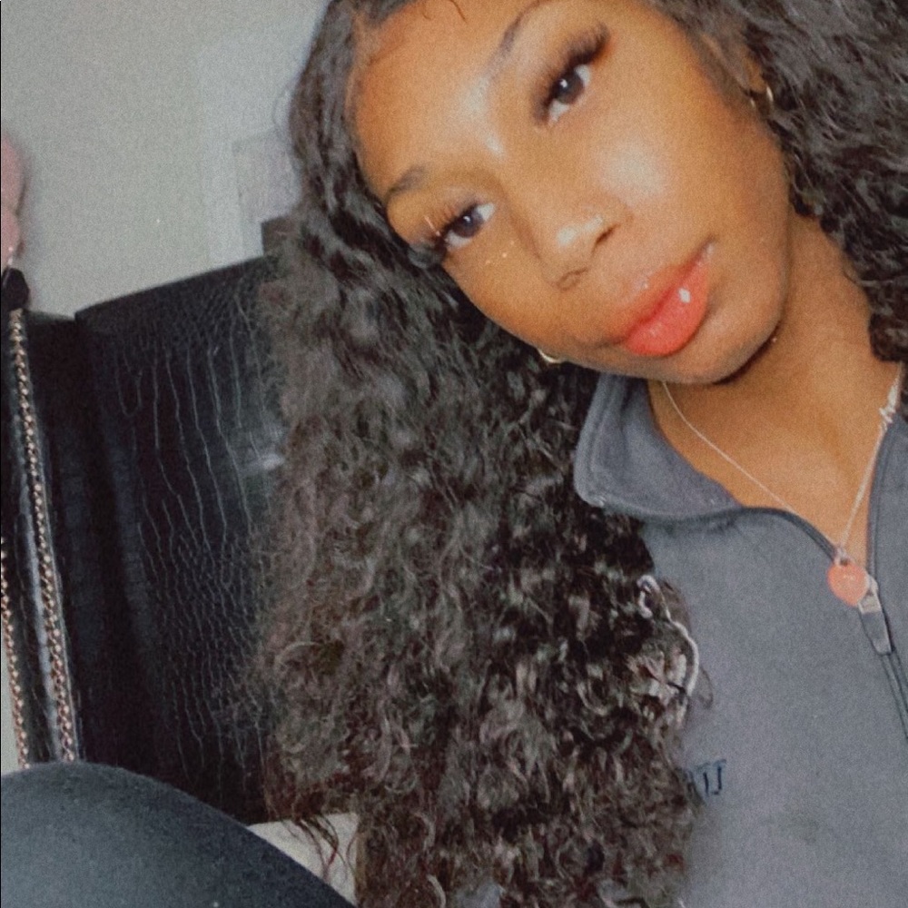 Meet your Posher, Kimona
